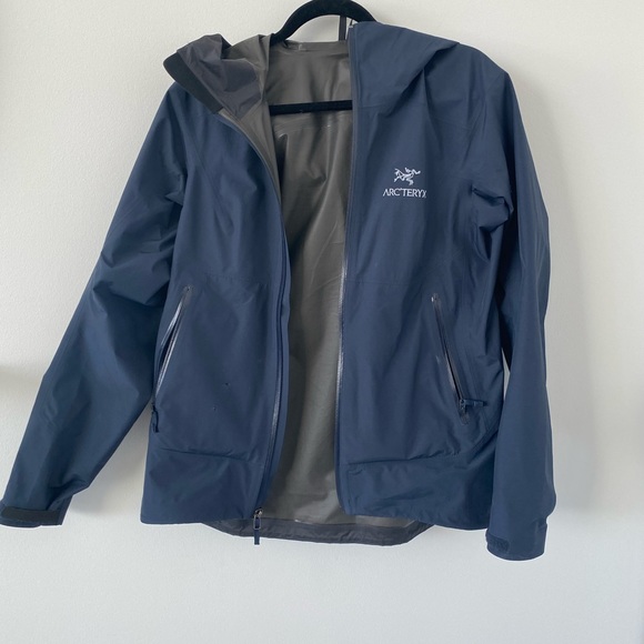 Arcteryx Cobalt Moon Zeta SL women’s Jacket - Picture 5 of 10